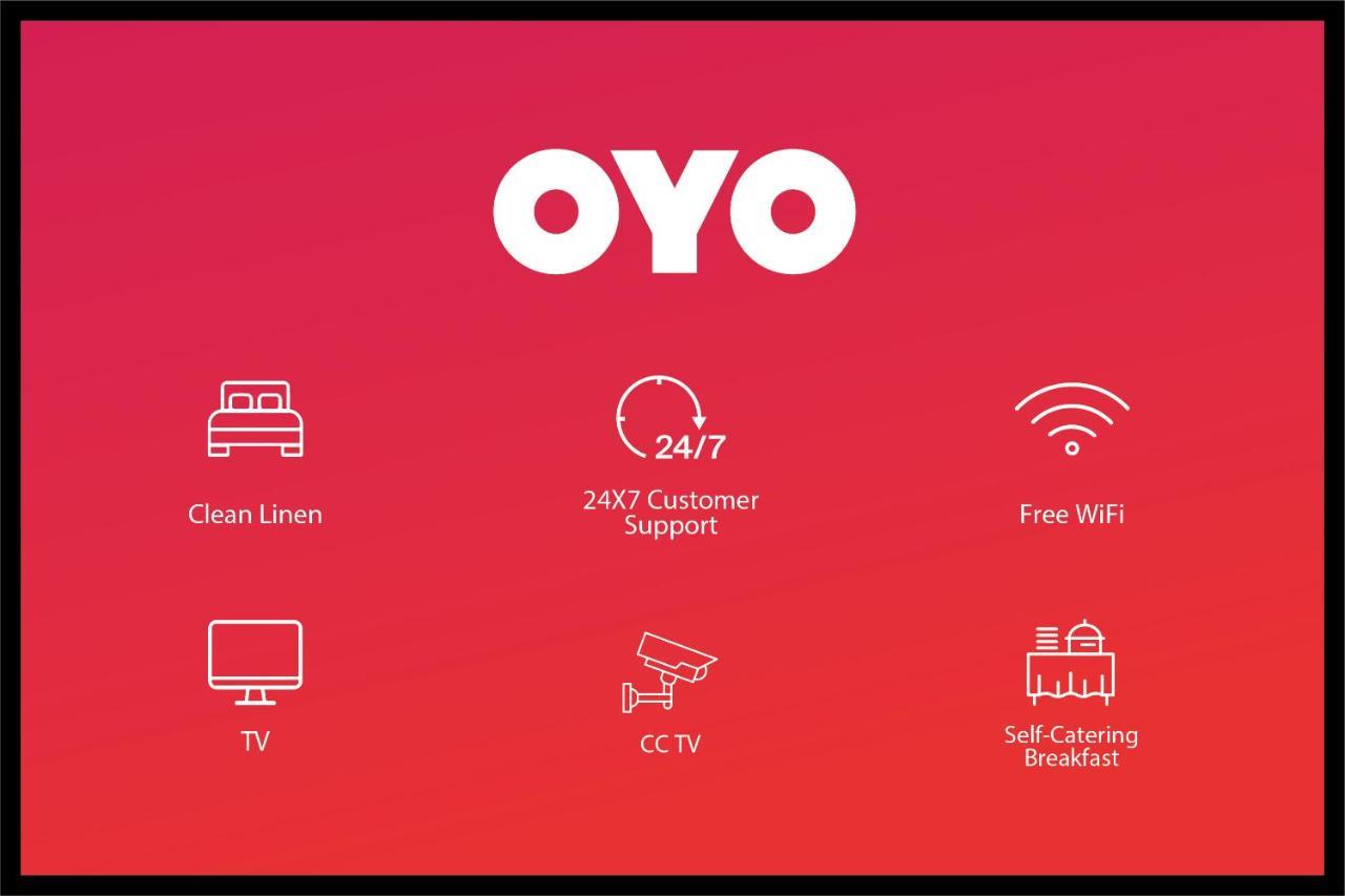 Oyo 11392 The Hotel Grand Hospitality Noida Exterior photo